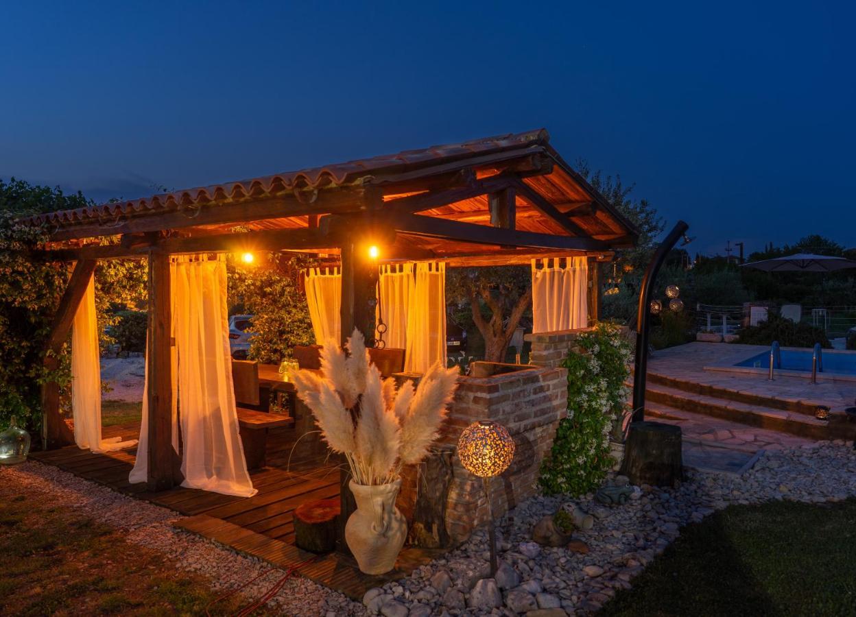 Sveti Lovreč Pazenatički Lavanda Apartments & Room מראה חיצוני תמונה