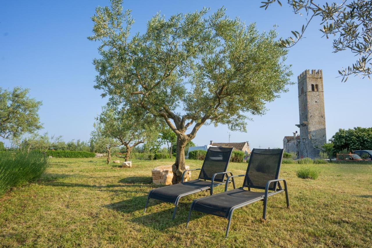 Sveti Lovreč Pazenatički Lavanda Apartments & Room מראה חיצוני תמונה